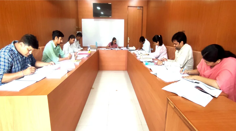 Content Writer Room
