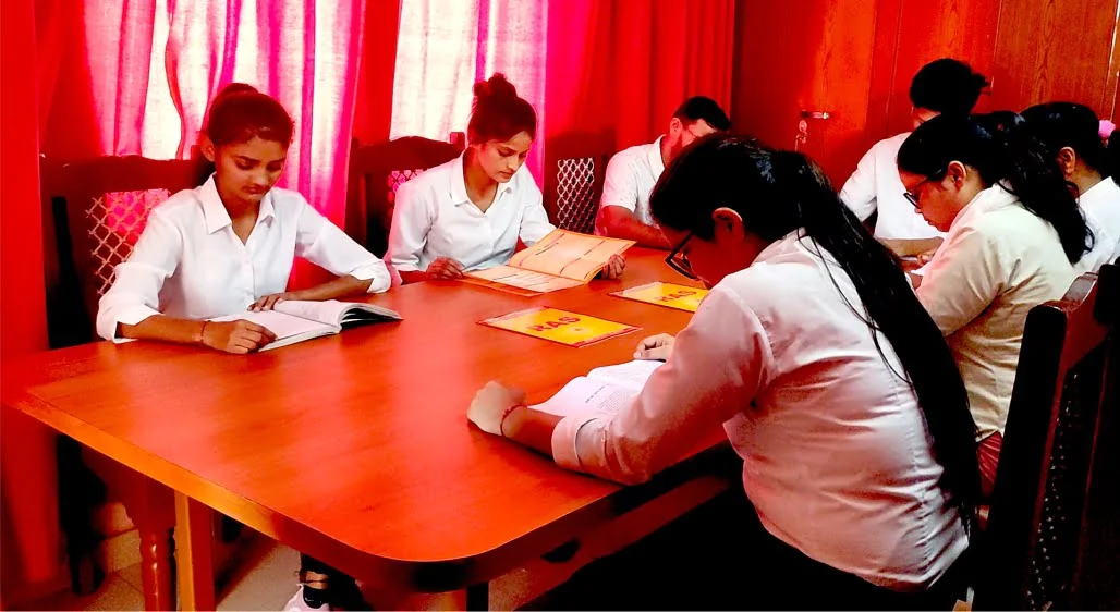 STUDY ROOM